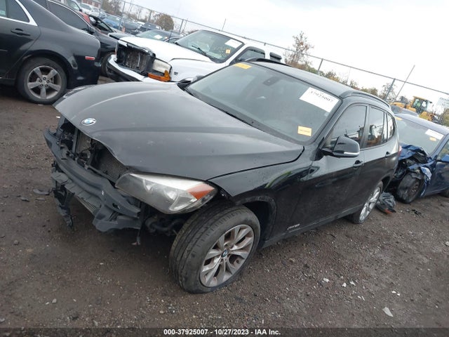 BMW X1 Xdrive28i 2014 WBAVL1C54EVY23631 Image 2