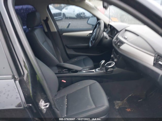 BMW X1 Xdrive28i 2014 WBAVL1C54EVY23631 Image 5