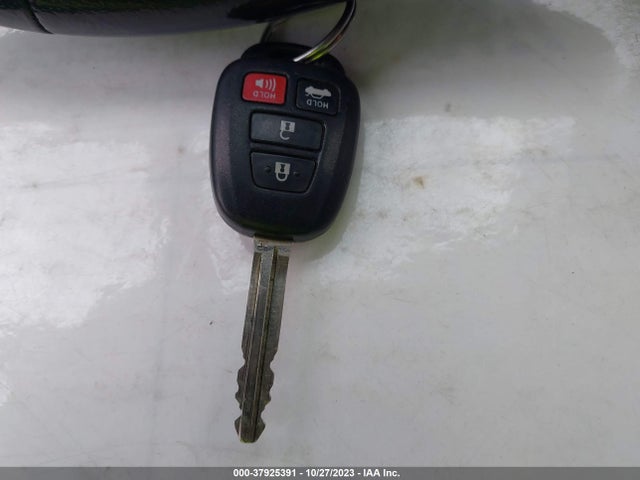 2019 TOYOTA COROLLA L/LE/SE/XLE/XSE VIN: 2T1BURHE3KC148184
