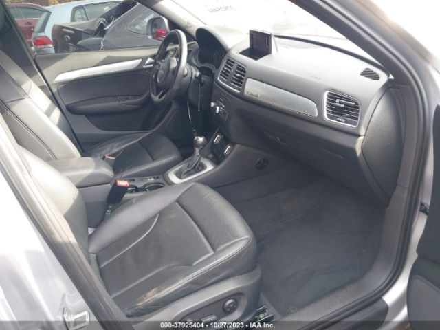 WA1EFCFS7FR007220 Audi Q3 2.0t Premium Plus