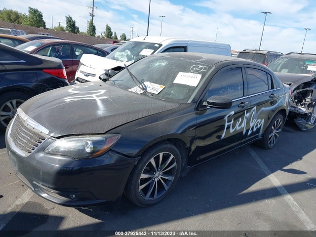 2013 CHRYSLER 200 LIMITED VIN: 1C3CCBCG4DN520658