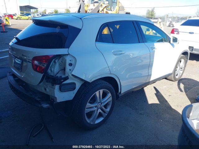 WDCTG4GB9HJ330310 Mercedes-Benz Gla Gla 250