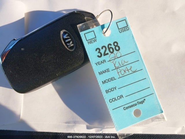 2020 KIA FORTE GT LINE VIN: 3KPF34AD3LE186879
