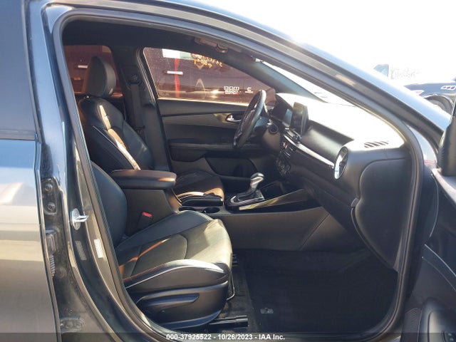 2020 KIA FORTE GT LINE VIN: 3KPF34AD3LE186879