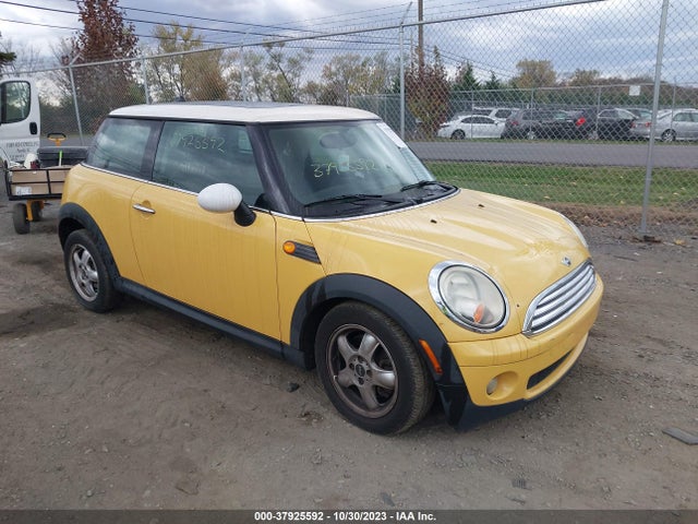 2009 MINI COOPER HARDTOP WMWMF33559TW70886