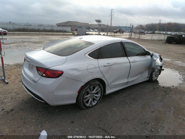 Chrysler 200 Limited 2015 1C3CCCAB0FN553205 Image 4