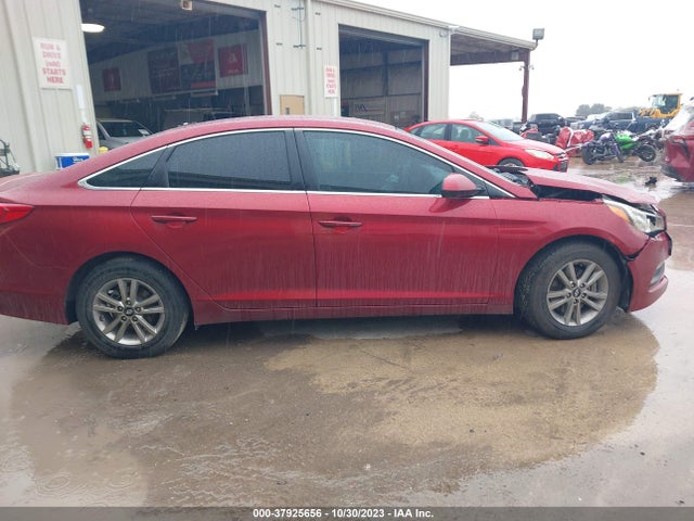 Hyundai SONATA SE 2015 5NPE24AF8FH123650 Image 13