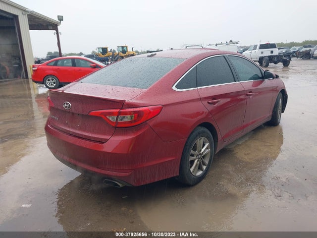 Hyundai SONATA SE 2015 5NPE24AF8FH123650 Image 4
