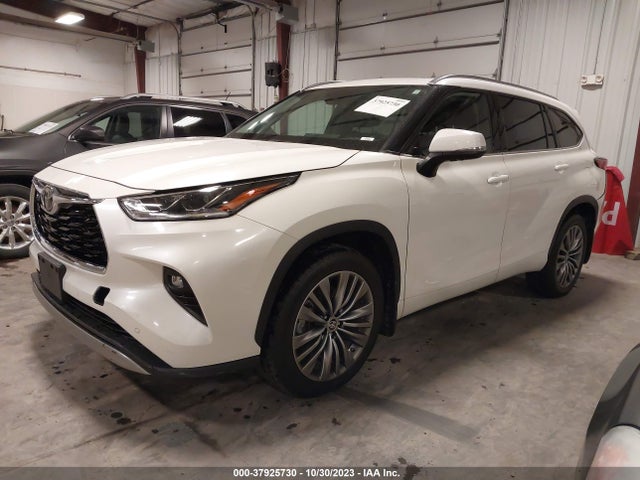 Toyota Highlander Platinum 2021 5TDFZRBH2MS115984 Image 2