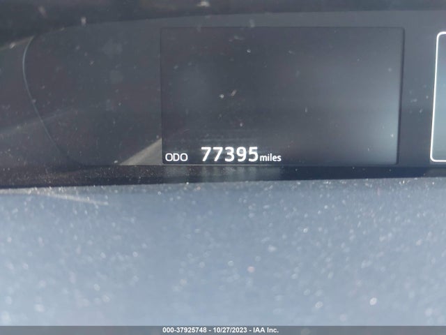 Toyota Prius Two 2017 JTDKBRFU2H3032024 Image 7