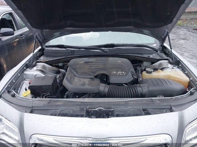 Chrysler 300 Touring 2014 2C3CCAAG5EH308553 Image 10