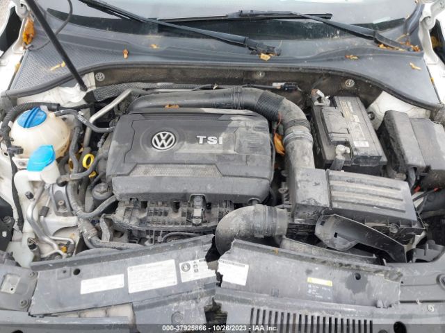 1VWAS7A39FC017240 Volkswagen Passat 1.8t S