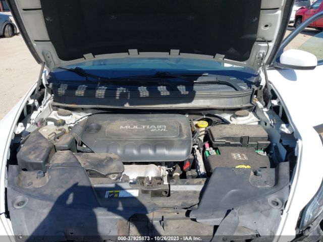1C4PJLCB4FW782884 Jeep Cherokee Latitude