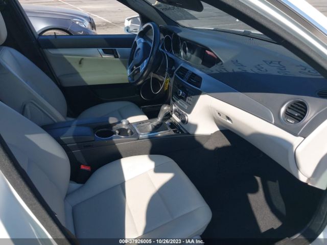 WDDGF4HB1ER306465 Mercedes-Benz C-class C 250