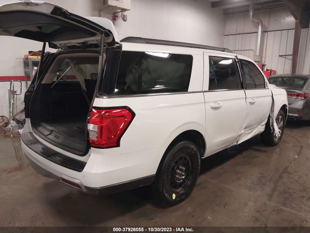 Ford Expedition Max Xlt 2023 1FMJK1J88PEA52574 Image 4