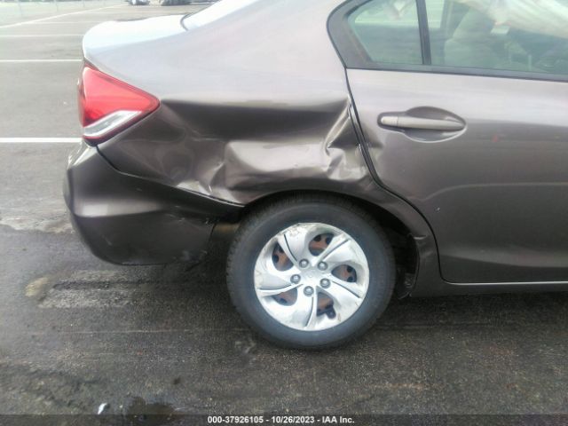 19XFB2F58FE257829 Honda Civic Sedan Lx