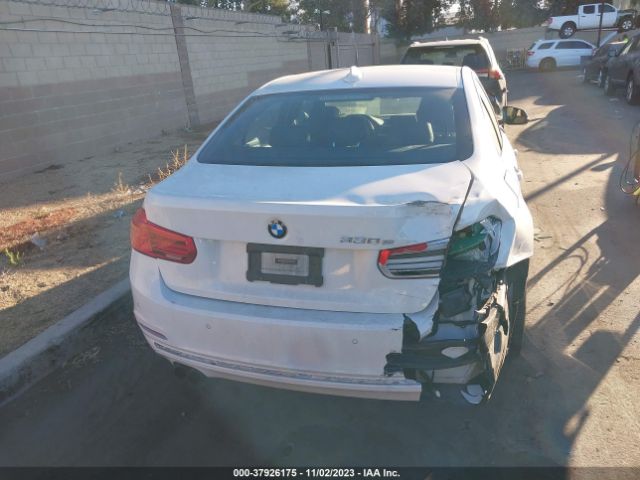 WBA8E1C5XJA756722 BMW 3 Series 330e Iperformance