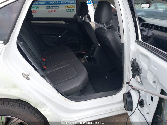 1VWSA7A33MC006142 Volkswagen Passat 2.0t Se