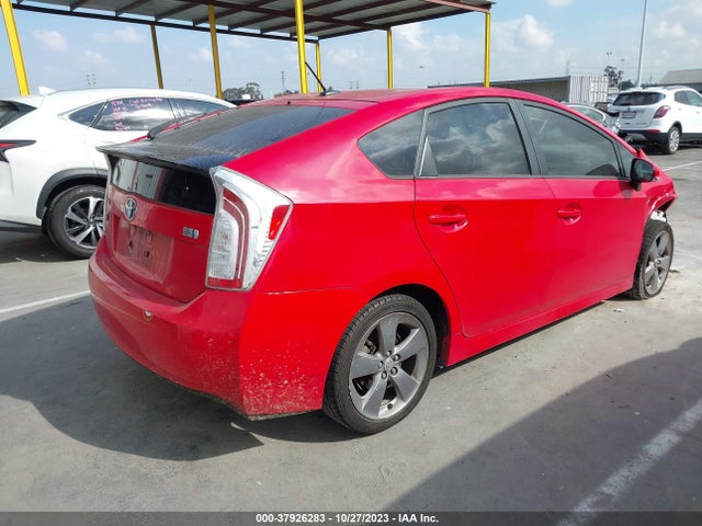 Toyota Prius Four 2015 JTDKN3DU6F0422629 Image 4
