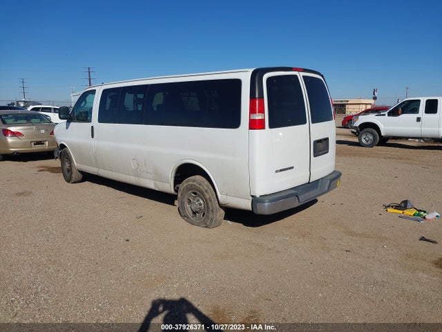 Chevrolet Express Passenger Lt 2018 1GAZGPFG1J1244258 Image 3
