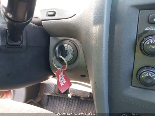 2005 HYUNDAI SANTA FE GLS VIN: KM8SC73DX5U935027