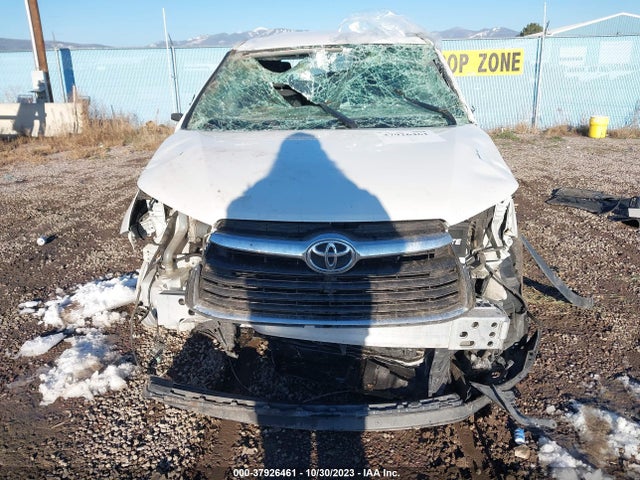 Toyota Highlander Le V6 2016 5TDBKRFHXGS274334 Image 13