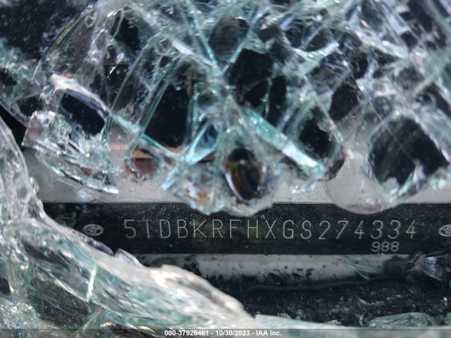 Toyota Highlander Le V6 2016 5TDBKRFHXGS274334 Image 9