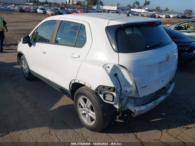 Chevrolet TRAX LS 2019 3GNCJKSB8KL379573 Image 3