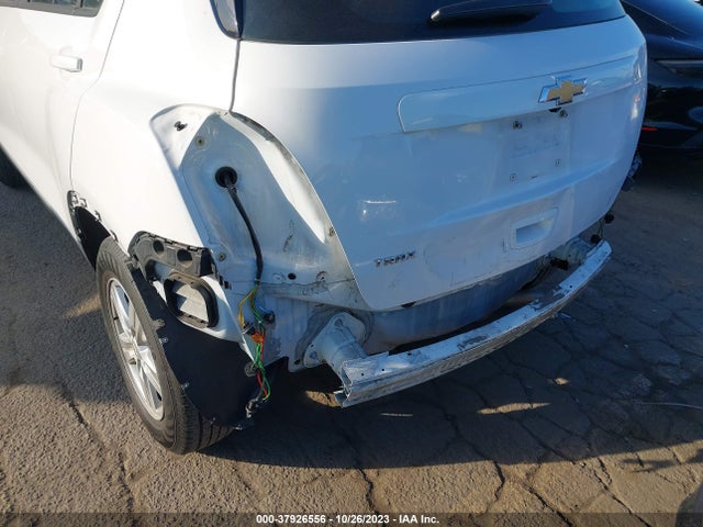 Chevrolet TRAX LS 2019 3GNCJKSB8KL379573 Image 6