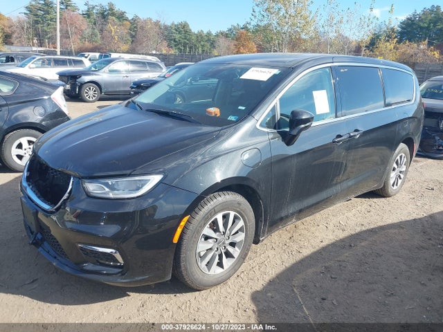 Chrysler Pacifica Hybrid Touring L 2022 2C4RC1L72NR164246 Image 2