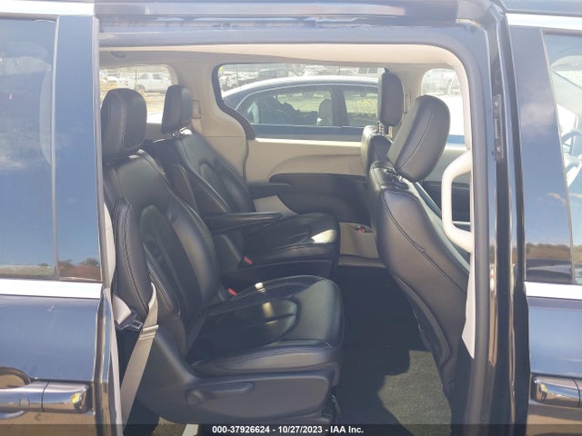 Chrysler Pacifica Hybrid Touring L 2022 2C4RC1L72NR164246 Image 8