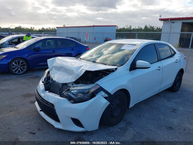 Toyota Corolla Le Eco 2014 5YFBPRHE8EP037870 Image 2