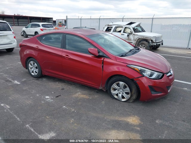 2016 HYUNDAI ELANTRA SE VIN: 5NPDH4AE4GH775961