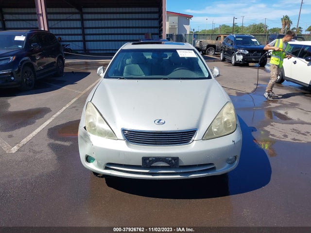 2005 LEXUS ES 330 VIN: JTHBA30G455121062