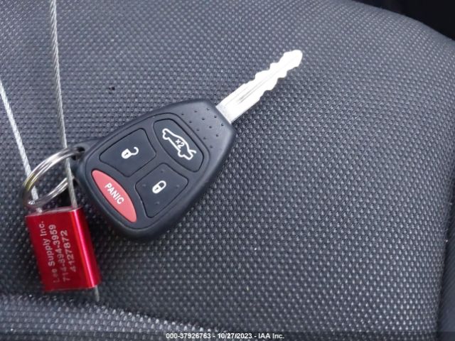 1C3CDZAB1EN182621 Dodge AVENGER SE