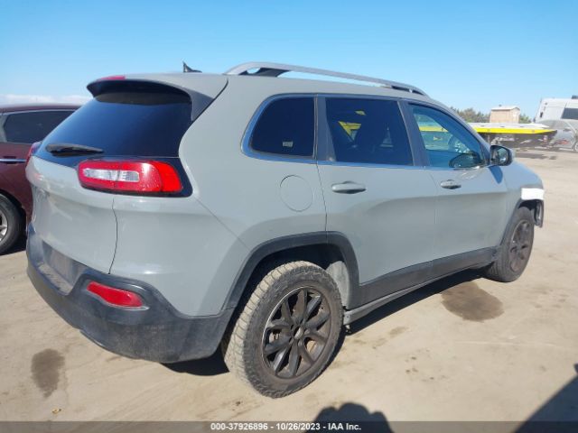 1C4PJLCB2EW212834 Jeep Cherokee Latitude
