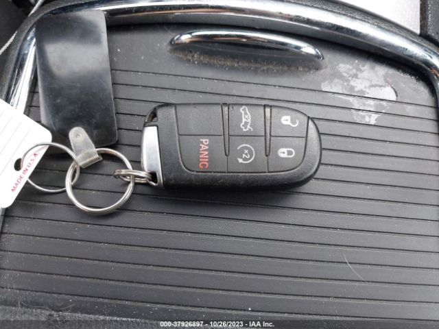 2C3CDXJG0EH275638 Dodge Charger Sxt