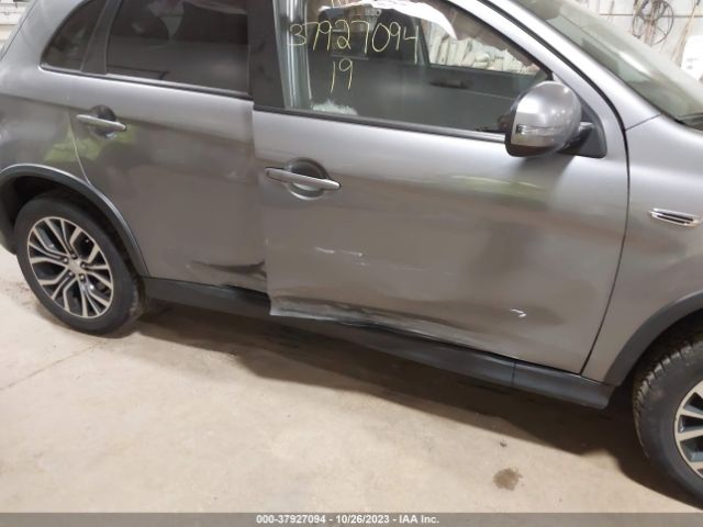 2019 MITSUBISHI OUTLANDER SPORT JA4AP4AU1KU008574 Photo 5