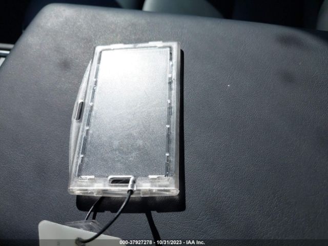 5YJ3E1EA9PF433561 Tesla MODEL 3