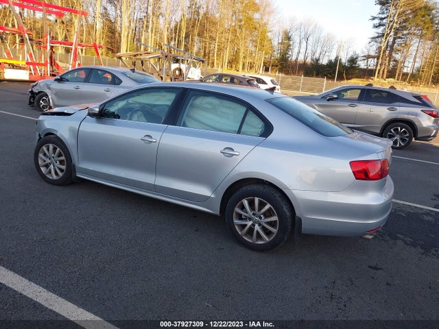 3VWD17AJ0EM401516 Volkswagen Jetta 1.8t Se