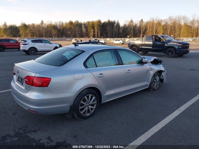 3VWD17AJ0EM401516 Volkswagen Jetta 1.8t Se