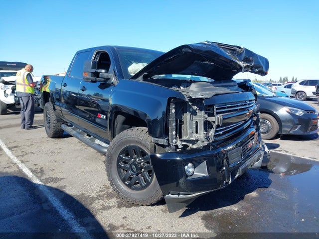 2019 1GC1KTEY5KF217347 main image