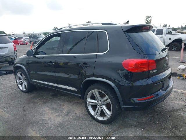 WVGAV7AX3FW550031 Volkswagen Tiguan R-line