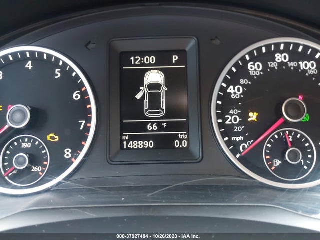 WVGAV7AX3FW550031 Volkswagen Tiguan R-line