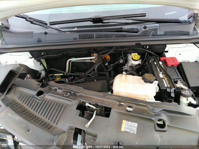 Chevrolet TRAX LS 2018 KL7CJKSBXJB509861 Image 10