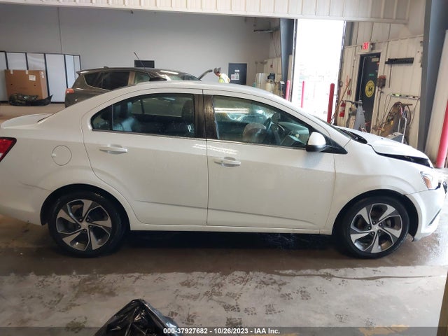 Chevrolet Sonic Premier 2020 1G1JF5SB1L4119583 Image 13