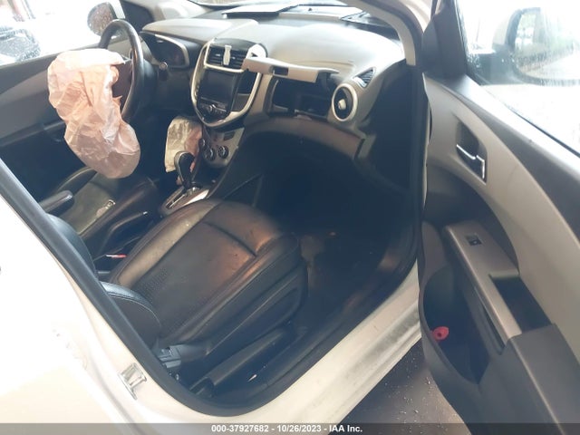 Chevrolet Sonic Premier 2020 1G1JF5SB1L4119583 Image 5