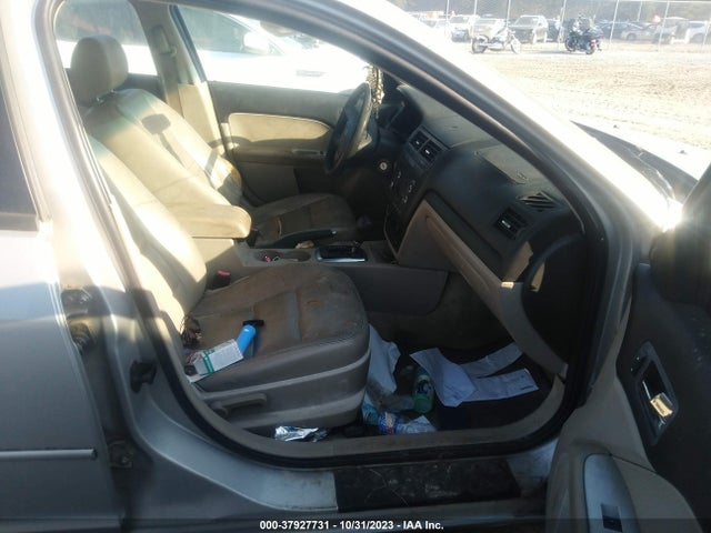 2008 FORD FUSION SE VIN: 3FAHP07Z68R172246
