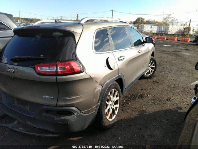 2016 JEEP CHEROKEE LATITUDE VIN: 1C4PJMCSXGW304122