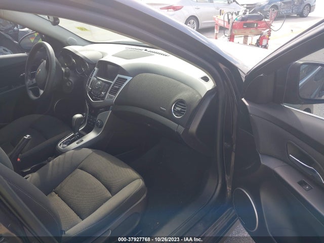 Chevrolet Cruze 1lt Auto 2015 1G1PC5SB1F7266735 Image 5